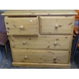 A modern pine 4-drawer chest, W102cm, H91cm