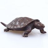 A Chinese bronze tortoise, length 5.5cm