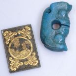 A Chinese hardstone carving with gilded decoration, 6.5cm, and a turquoise stone carving