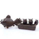 An Oriental bronze fish, length 7cm, and a miniature bronze depicting 3 pigs at a trough