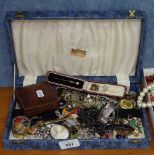 A tray of Vintage and other costume jewellery, to include a cameo brooch, a stick pin, cufflinks