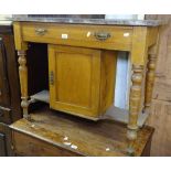 An Edwardian walnut marble-top washstand, W92cm