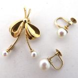 A 14ct gold and pearl set brooch, together with 2 similar style 14ct gold pearl set earrings