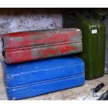 4 jerry cans
