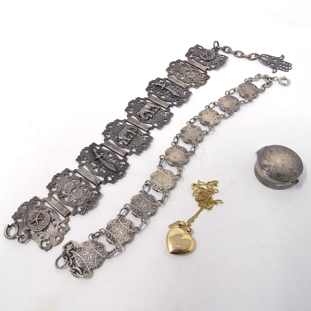 An Indian silver panel bracelet, a small silver box, a 9ct gold heart-shaped locket and chain (1.4g)