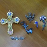 A large gilded filigree and enamel cross, length 10cm, 2 silver and enamel brooches, and 3 others (