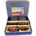 A Hornby tinplate O gauge M1 goods set