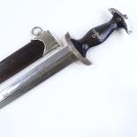 A German SS Himmler Honour dagger, maker's marks for Carl Eickhorn Solingen, nickel-mounted