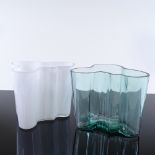 Iittala Finland, 2 Savoy glass vases designed by Alvar Aalto, 1 in white opaque glass and 1 in green