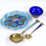 4 pieces of enamelled silver, including pin tray, silver-gilt spoons, and cruet (4)