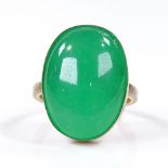 A silver-gilt cabochon chrysoprase panel ring, setting height 20.5mm, size N, 5.8g