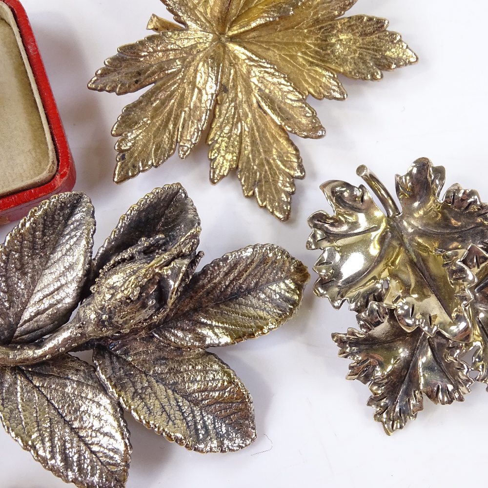 Various silver-gilt jewellery, including some by Flora Danica (7) - Image 4 of 5