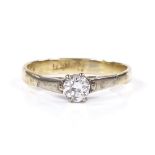 An 18ct gold 0.3ct solitaire diamond ring, size J, 1.6g
