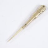 A Victorian novelty ivory violin-shaped toothpick, length closed 5cm