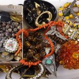 Various gold, silver and stone set jewellery, including 9ct ring and Eastern Ethnic jewellery