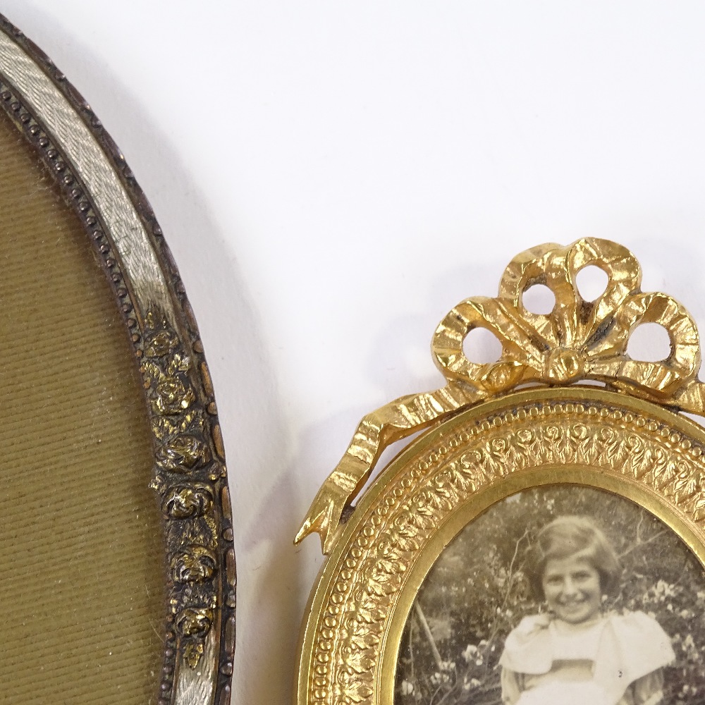 A small Edwardian oval photo frame, height 13cm, and a gilt-metal photo frame with ribbon top, - Image 3 of 3