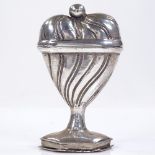 A Continental silver heart-shaped marriage box, marks on base, height 7.5cm