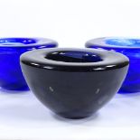 Kosta Boda, 3 Atoll glass bowls by Anna Ehrner, diameter 17.5cm