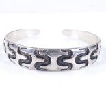 A David Andersen Norwegian sterling silver Viking style bangle, internal diameter 68mm, internal