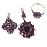 2 faceted garnet cluster pendants, largest overall length 43.2mm, 7.9g total, together with a gilt-