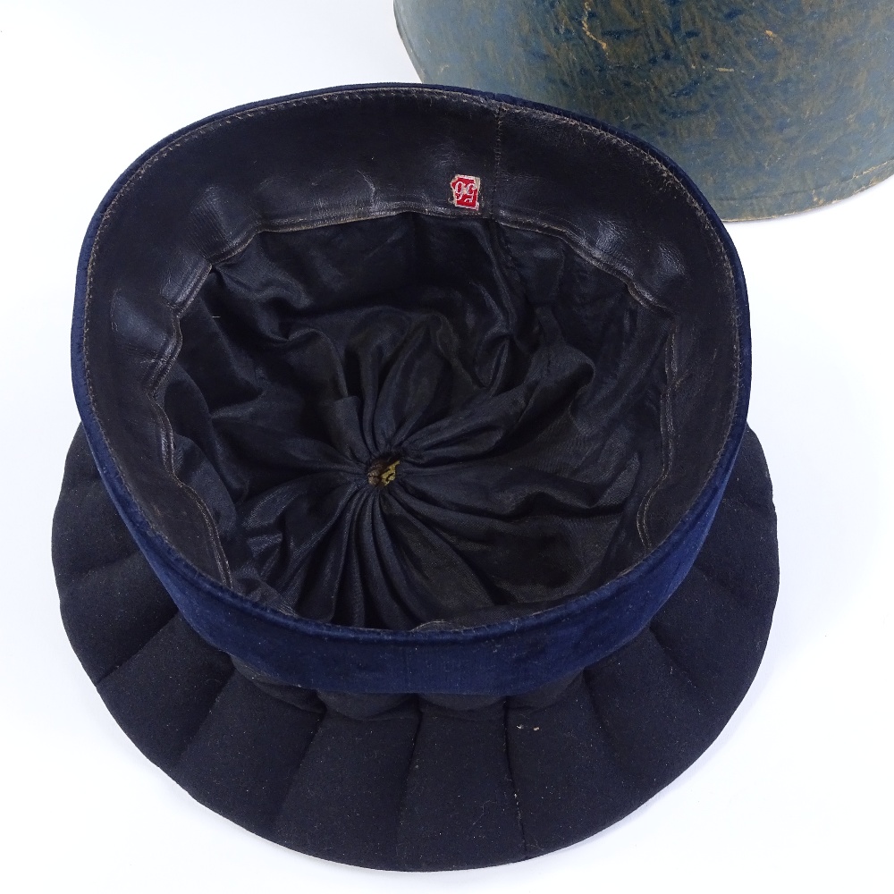 A 19th century French Judge's hat, original cardboard box - Image 3 of 3