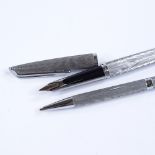 A Waterman fountain pen and ballpoint pen set, with 18ct gold nib