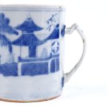 A Chinese 18th century blue and white porcelain mug, height 10cm