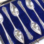 A George V cased set of 6 silver grapefruit spoons, by William Hutton & Sons Ltd, hallmarks