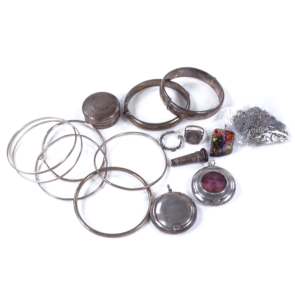 Various silver jewellery, including hinged bangles, pillboxes, chains etc - Image 2 of 4