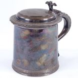 A George V Britannia Standard silver lidded tankard, of plain cylindrical form with reeded foot,