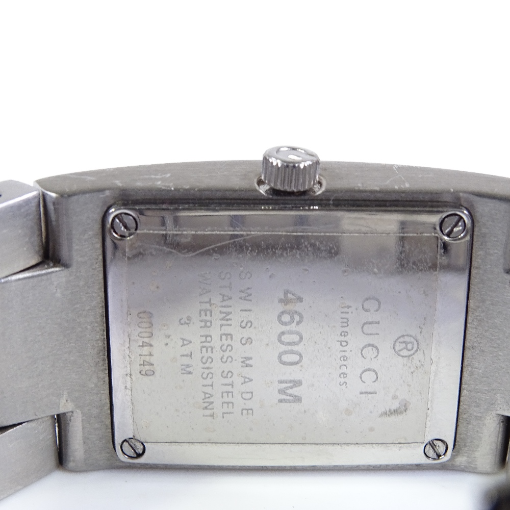 GUCCI - a stainless steel 4600M quartz wristwatch, black dial with brushed and polished strap links, - Image 3 of 5