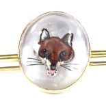 An 18ct gold Essex Crystal hunting fox head tie pin/brooch, brooch length 44.7mm, 4.3g