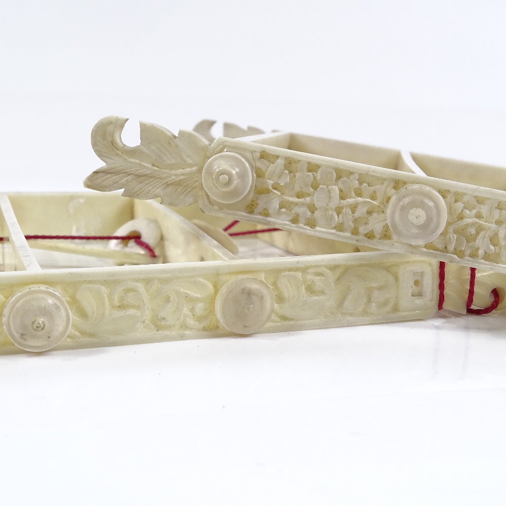 2 Chinese ivory puzzles with relief-carved sides, length 15cm - Image 3 of 3