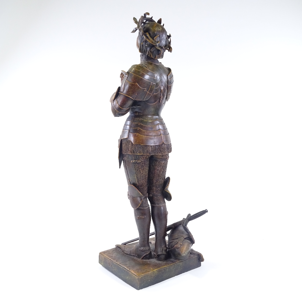 Mercie, a bronze patinated spelter figure of Joan of Arc, signed on the plinth, height 60cm - Image 3 of 4