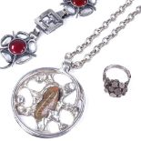 Various silver stylised jewellery, including abstract ring, pendant necklace etc