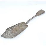 A Victorian silver fish slice, Fiddle & Thread pattern with pierced foliate plate, by Chawner &