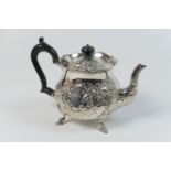 Late Victorian bachelor's silver teapot, by Edward Barnard & Sons, London 1900, circular baluster