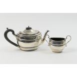 George V silver teapot and sugar bowl, by Mappin & Webb, Sheffield 1918, oval section, the teapot