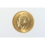 George V sovereign, 1915 (EF), weight approx. 8g