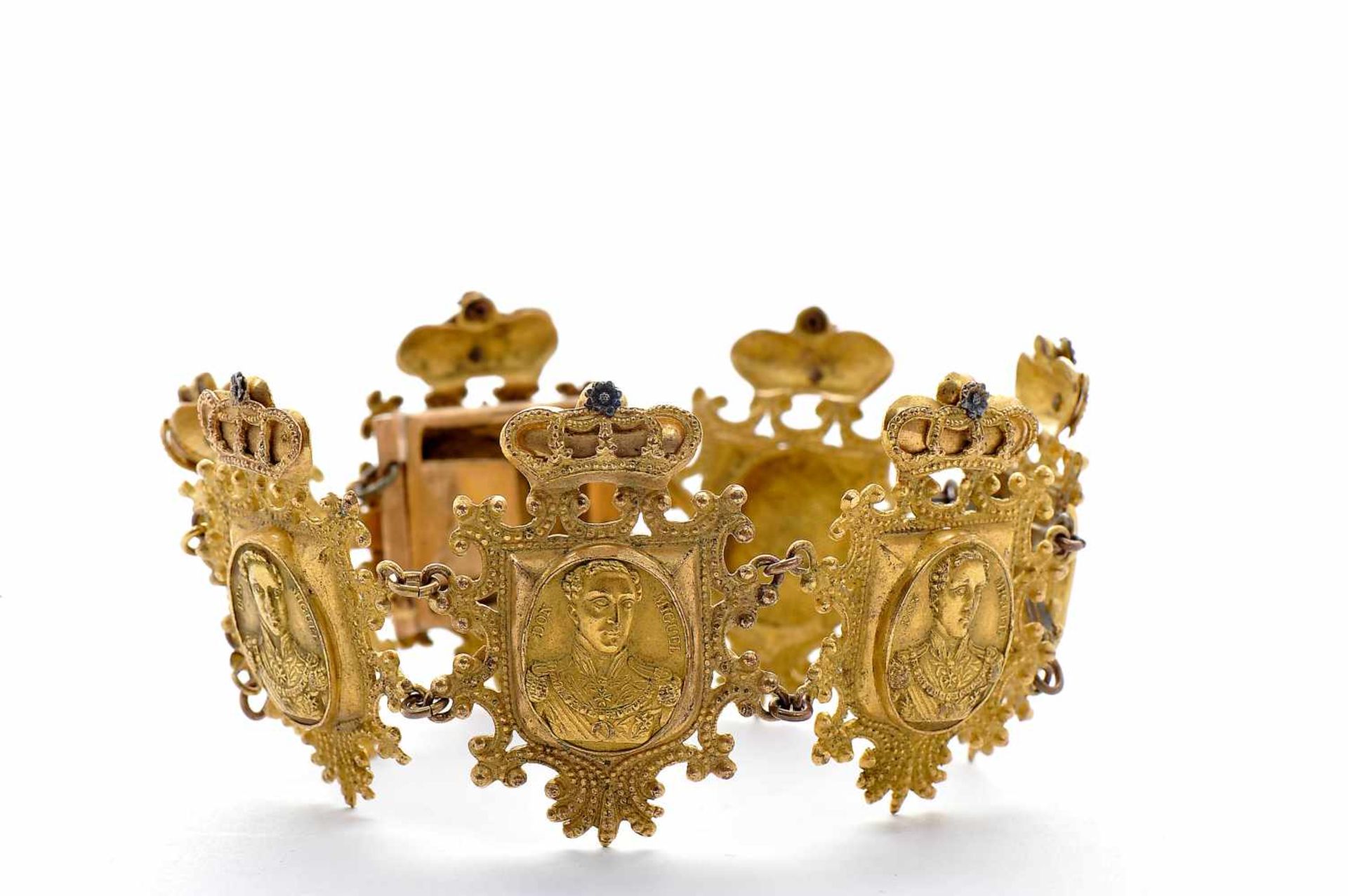 A Bracelet, brass, consisting of 7 medallions en relief "King D. Miguel I of Portugal", - Bild 2 aus 2