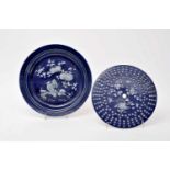 A Large Dish with Grid, Chinese export porcelain, white decoration "Flowers" on blue background,