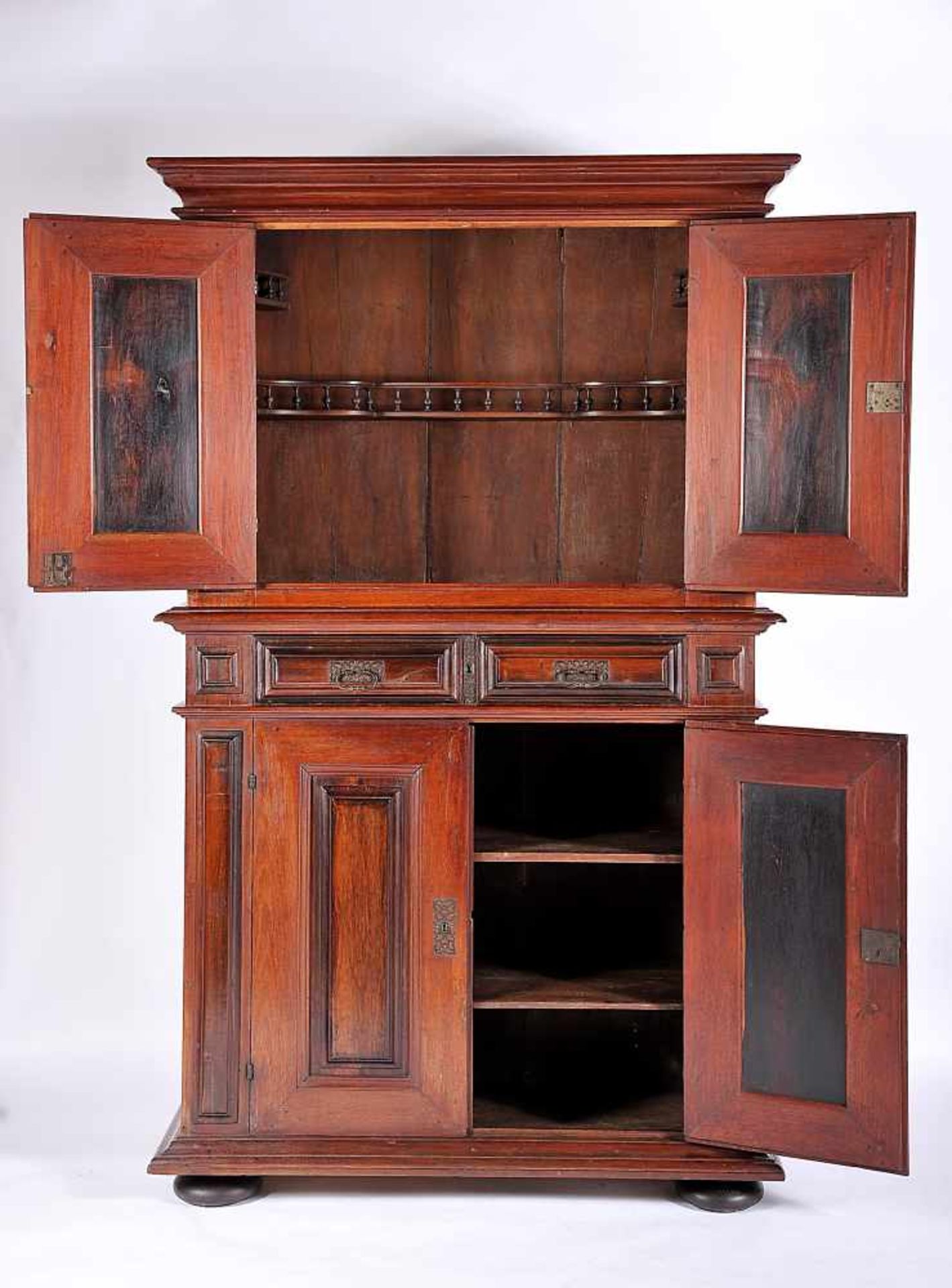 A Glassware Cupboard, mannerist, Brazilian rosewood and red marblewood, padded doors, drawers - Bild 2 aus 2