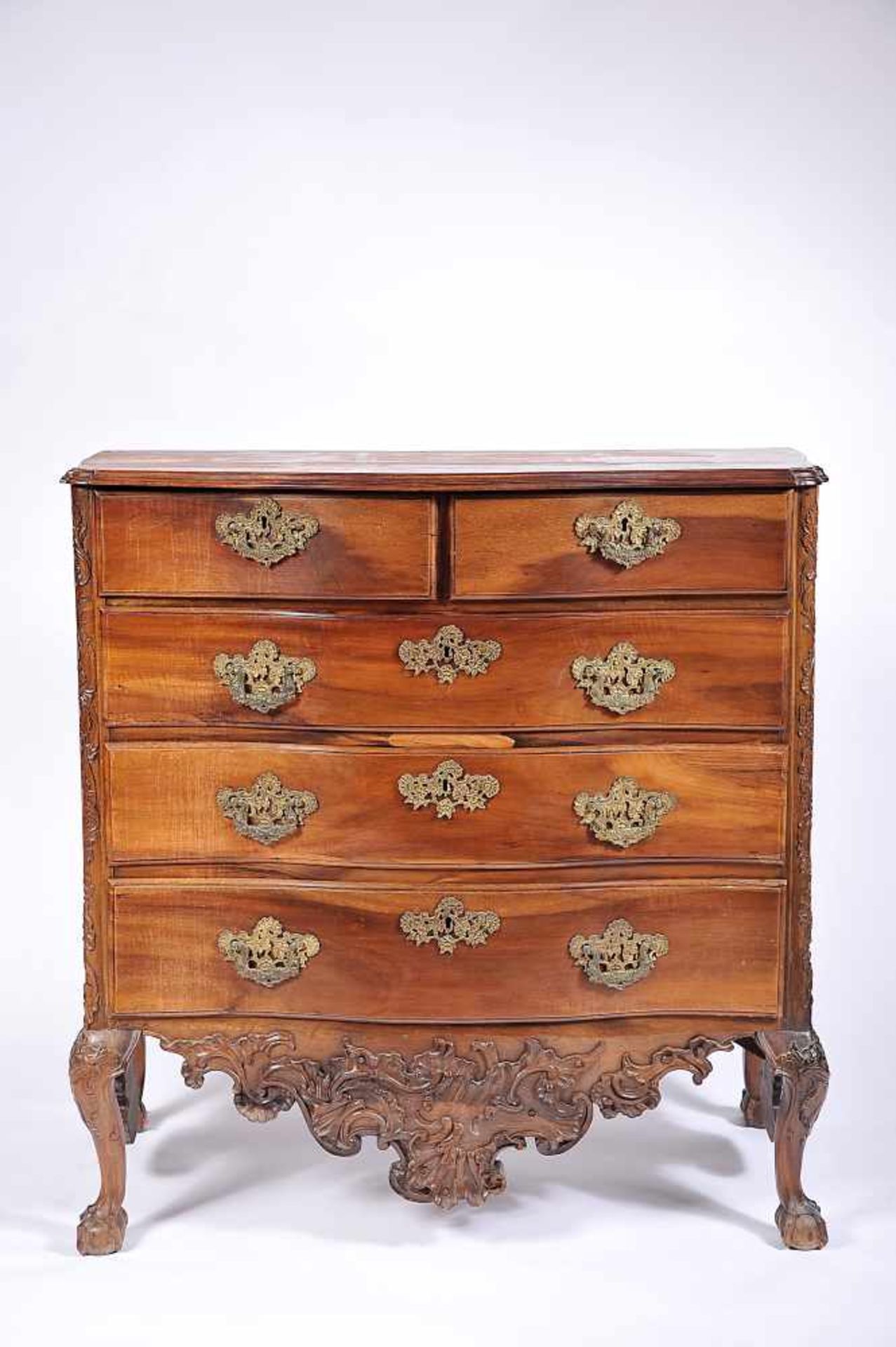 A Chest of Drawers, D. João V, King of Portugal (1706-1750)/D. José I, King of Portugal (1750-1777),