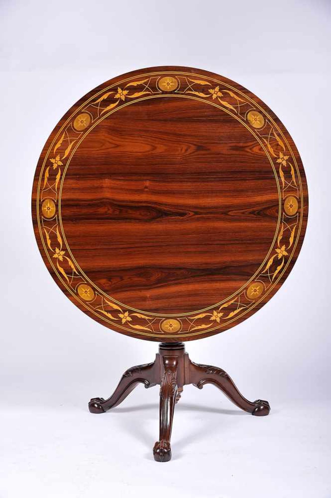 A Tripod Table, Brazilian rosewood, tilt-top with boxwood inlays, carved feet, Portuguese, purged, - Bild 2 aus 3