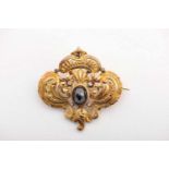 A Brooch, 800/1000 gold, set with cabochon cut sapphire, 6 8/8 cut diamonds, Portuguese, signs of