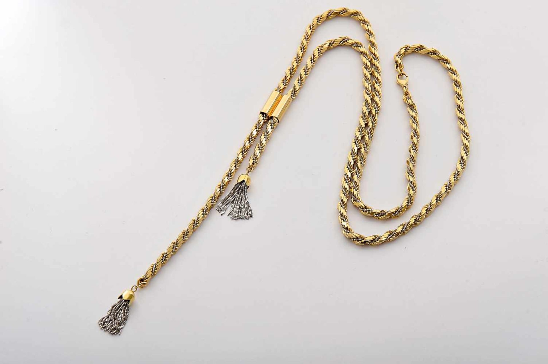 A Necklace, 800/1000 bicolour gold, Portuguese, signs of use, Oporto mark (post 1985), António