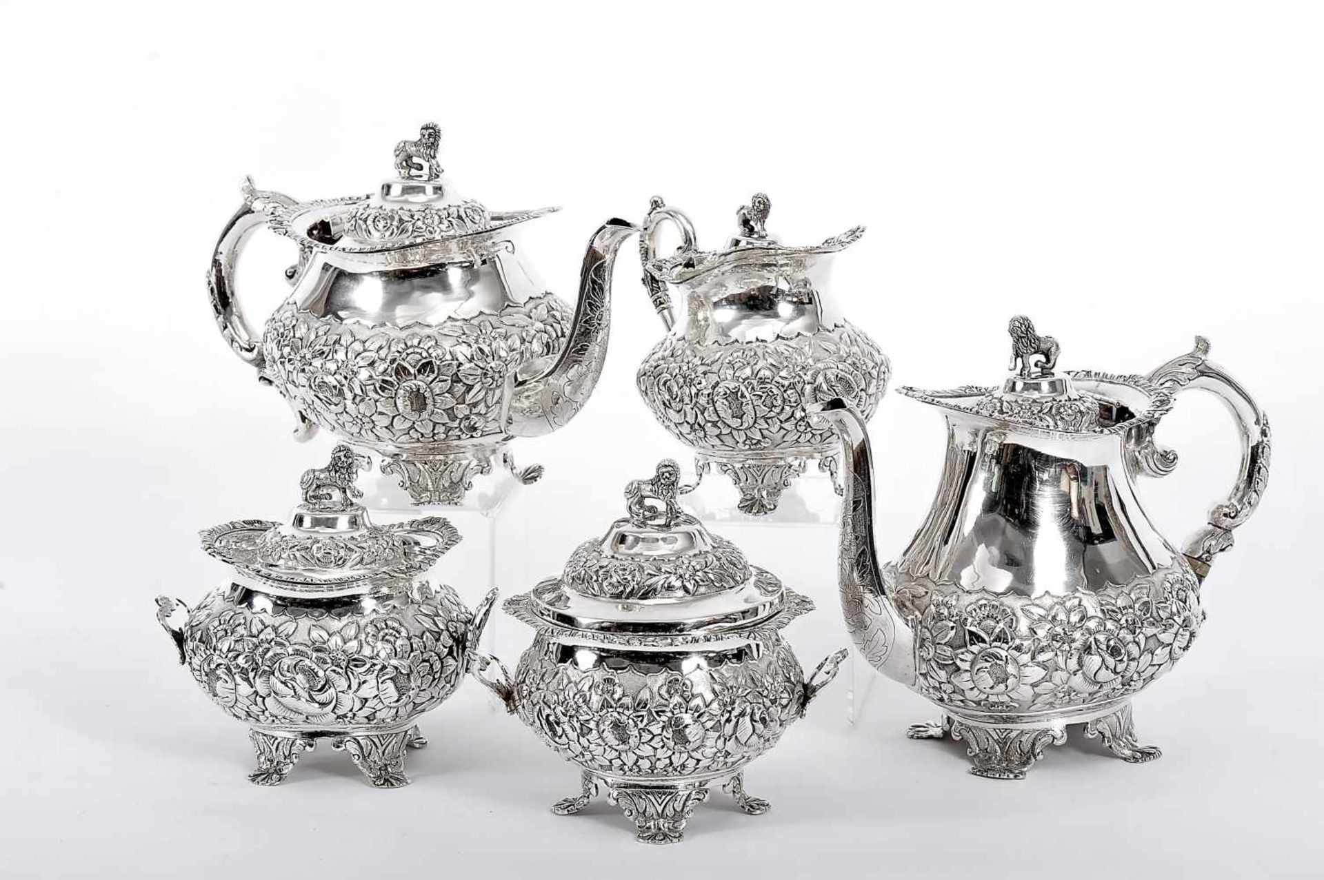 A Tea and Coffee Set, romantic, 833/1000 silver, decoration en relief "Flowers", covers' finials "