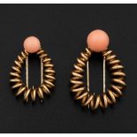 Pair of coral and gold clips - montature in oro giallo 750/1000 -