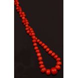 Graduated coral beads necklace with gold clasp - fermezza in oro giallo 750/1000. Danni -