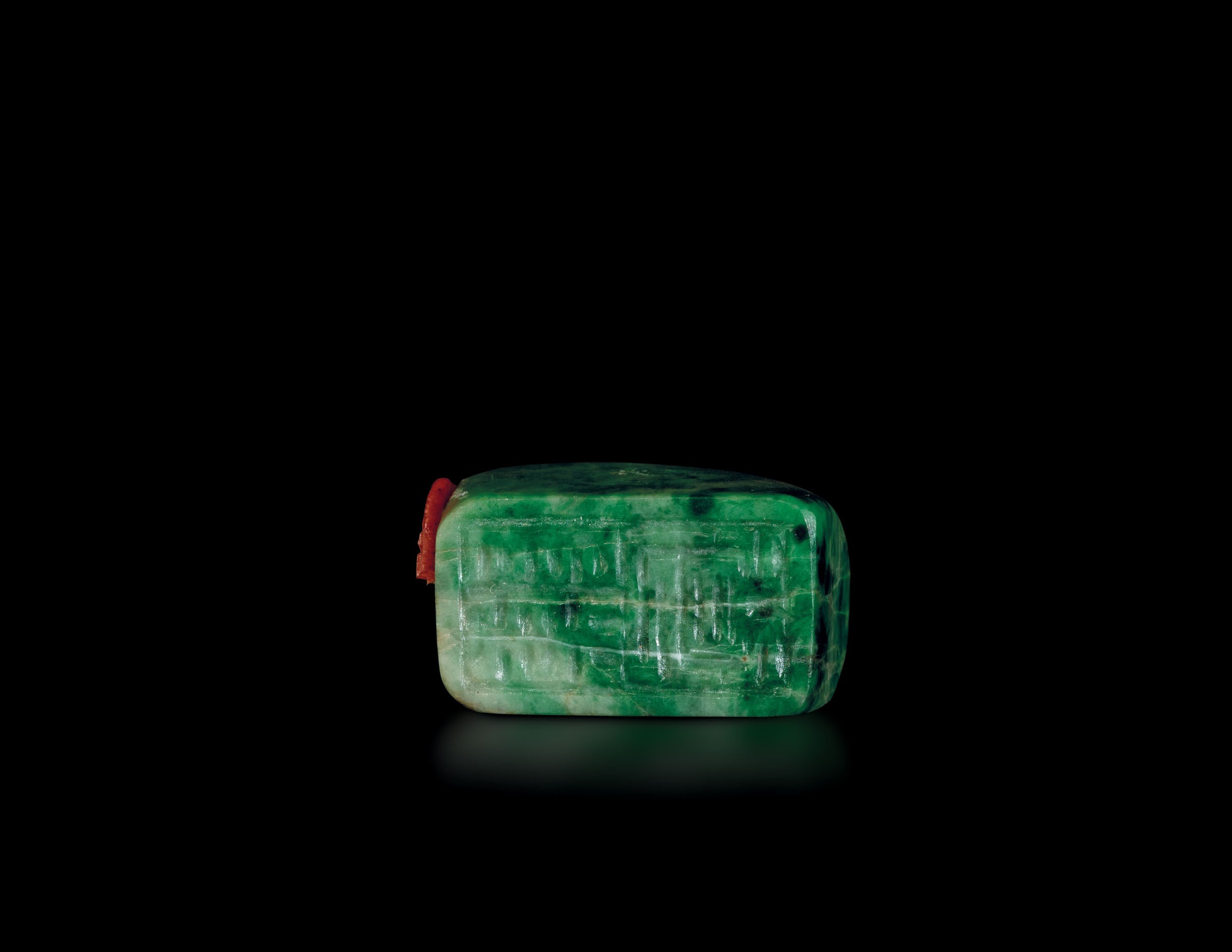 A carved jade seal, China, Qing Dynasty, 1800s - H 3.7cm - - Image 2 of 2